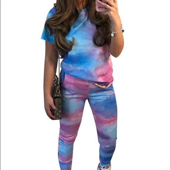 Stylish 2pc Set - Picture 1 of 7